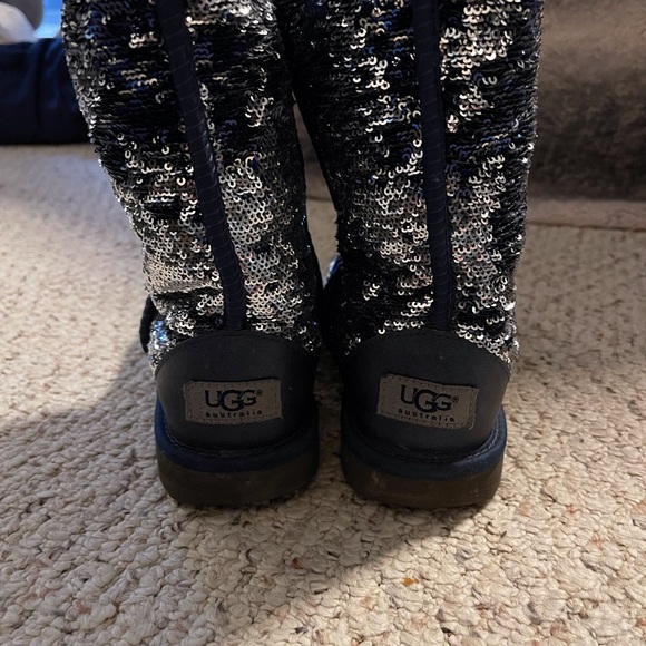 Sequence Ugg’s - Picture 3 of 5